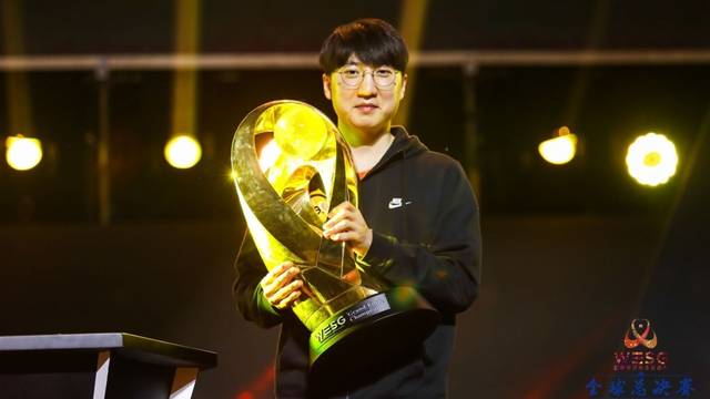 及与他同期 及与他同期